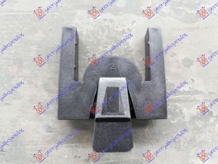 ΒΑΣΗ ΨΥΓΕΙΟΥ ΠΛΑΣΤΙΚΗ ΑΝΩ (ΔΕ=ΑΡ) για MAZDA CX5 11-17