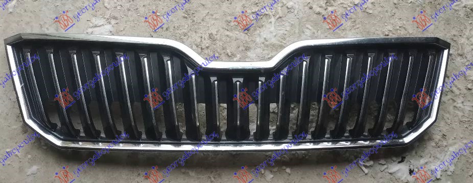 ΜΑΣΚΑ ΜΑΥΡΗ ΜΕ ΧΡΩΜΙΟ ΠΛΑΙΣΙΟ για SKODA SUPERB 15-19