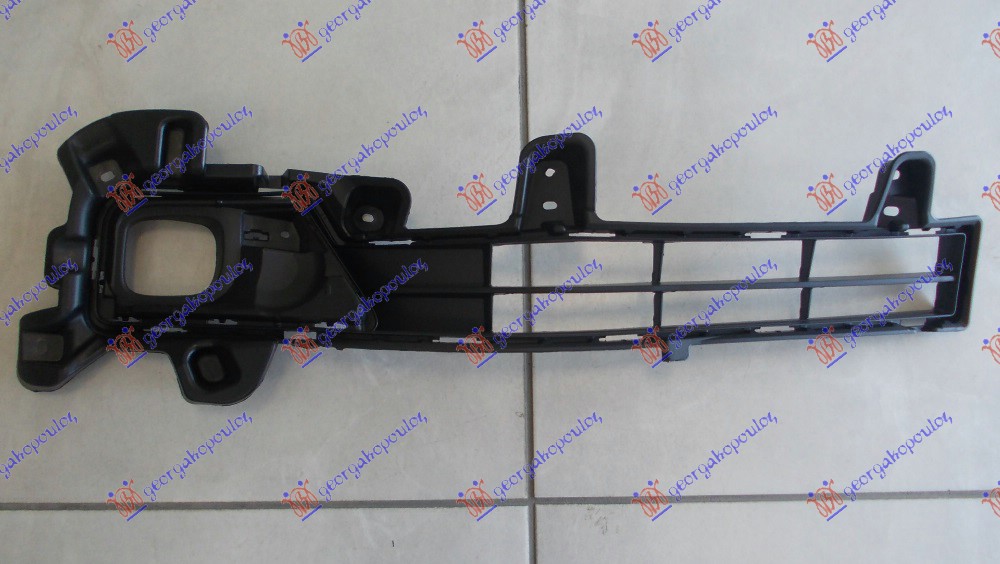 Ventilation Grille, bumper Aftermarket 825304801