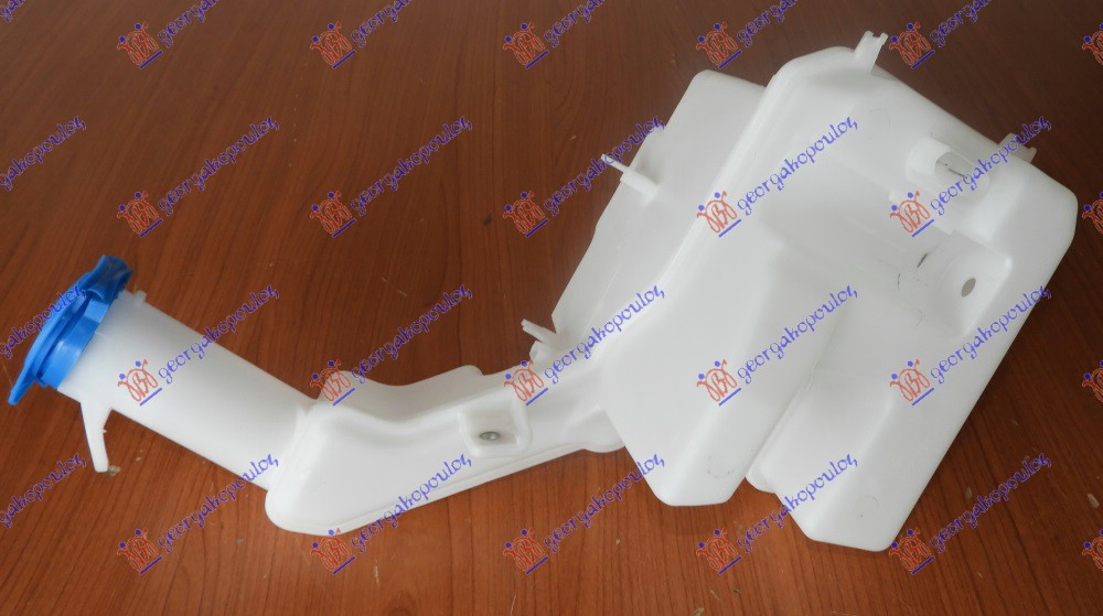 ΔΟΧΕΙΟ ΝΕΡΟΥ ΥΑΛΟΚΑΘΑΡΙΣΤΗΡΩΝ για VW PASSAT 2011-2015 (362/365)